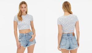 2087745389_CarolineKelley-Aeropostale2022SeriouslySoftFloralCroppedBabyTee2.thumb.jpg.472b50413676cd24161de7d5d8f7fd66.jpg