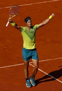 2143364856_frenchopen2022rafaelnadalphotosfromhis3rdroundmatchat2022frenchopen25.thumb.jpg.61bf2a1f2eb8e668c525dd2b5bb8b6c2.jpg