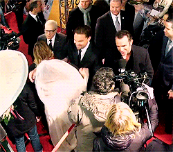 324272789_bride03.gif.20d9d74e33fdc0484c6fc1eb49ff7bc4.gif