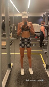 $1(63).jpg