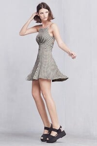 493743cf03c007544a06de48b85cd5da.jpg