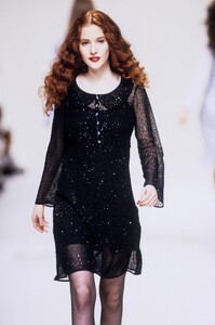 779943968_LolitaLempicka1995WomenRTW62.thumb.jpg.053a8580f7a534cd9746496a221cc2c1.jpg