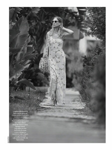 Elle Italia N.24-25 - 09 Luglio 2022-8.jpg