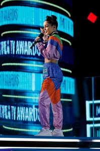 F_0132.jpg