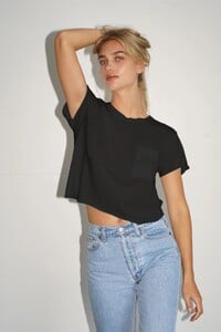 LNA-Black-Raw-Edge-Pocket-Tee_result.jpg