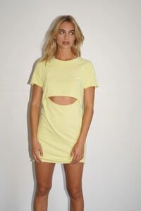 LNA-Dillon-T-Shirt-Dress-in-citrus-yellow_result.jpg