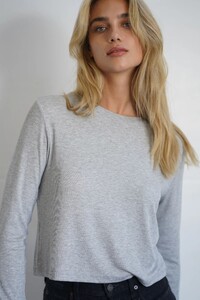 LNA-Ribbed-Long-Sleeve-Crew-in-Grey_result.jpg