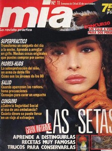 Mia(Spain)_1987_No.11_Nov.24-30_ID.thumb.jpg.ca269501bd36c63994f1c74dd707b5a3.jpg