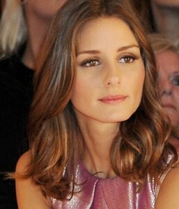 Olivia-Palermo-Hairstyles-Medium-Curls.jpg