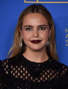 bailee-madison-at-49th-annual-daytime-emmy-awards-in-pasadena-06-24-2022-1.jpg