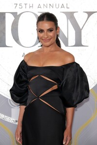 lea-michele-2022-tony-awards-in-new-york-city-6.thumb.jpg.51b2829901c1a5cc34c0fa534c267ac6.jpg