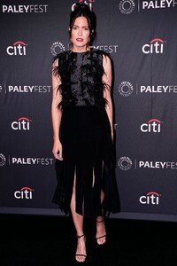 mandy-moore-this-is-us-screening-at-2022-paleyfest-7.thumb.jpg.d8cc86c2504de50ab097f9cf60165b32.jpg