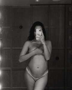 shaninamshaik_289866583_1079234282804877_5056657391207831709_n.jpg