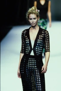 061-dolce-gabbana-spring-1997-ready-to-wear-details-CN10049471-valeria-mazza.thumb.jpg.efdb58f97f9f864aa1d2f60e1febd837.jpg