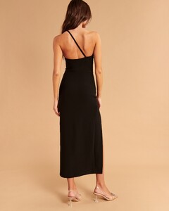 1034443156_AsymmetricalOne-ShoulderMaxiDressBlackKIC_159-1701-3782-900_model4.thumb.jpg.cdd77fe7095b1ecb9850be67c731b6cd.jpg