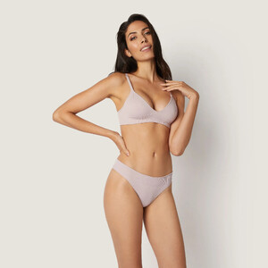 1063290049_Briefs-FitnessSeamless(1)_01.thumb.jpg.e7afc25ca6585988340bf272a1adc943.jpg