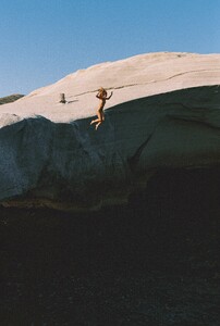 1129102775_SeanNeil-0.thumb.jpeg.3d9fdef9e05fa8526f3a99bc00b5f76a.jpeg