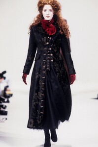 1334668815_LolitaLempicka1994WomenRTW46.thumb.jpg.896fc019627cccb51bf33615cd380069.jpg