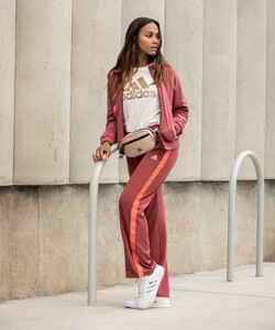 Adidas x Zoe Saldana Collection 2020 (4).jpg