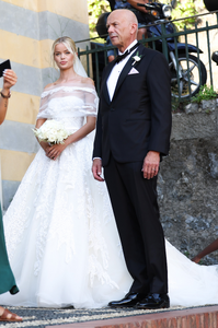 1593338872_TommyChiabraAndFridaAasenWeddingInPortofino56.png