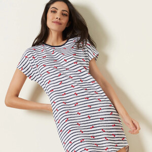 Nightgown - Cerise II_01.jpg