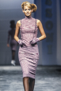 1823252163_MissoniFall19952.thumb.jpg.ed37535812e10135f4077213c7ead1e0.jpg