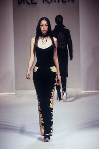 2003735636_DiceKayekSpring19973.thumb.jpg.206ef5b0d18ee06dc5083c0509e140e4.jpg