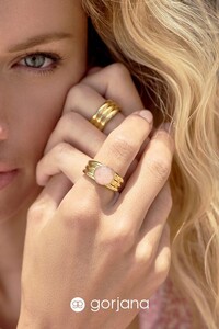 205097d383390a6c8ec09db842a347b9.jpg
