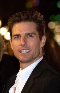 Tom Cruise Cool Spikes Hairstyle.jpg