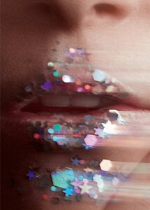 296373298_VogueMagazineGermanyNovember2018-5.thumb.jpg.ecbaa787e7399aab6f303d2f1599fa7f.jpg