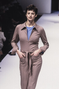 467348960_Sportmax1996WomenRTW33.thumb.jpg.b0f0d0d16ae08fad1ebbc26ce85cb220.jpg