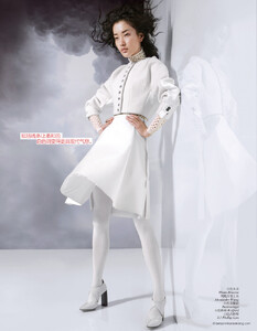 468661536_DuJuan-VogueChinaSeptember2012-3.thumb.jpg.718ae06d80e6f8c1d9e7364ede3047f2.jpg