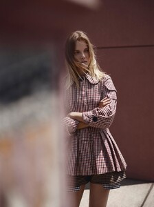 624025494_Diormag06.thumb.jpg.757efe032ba5bed7a8b658108085da05.jpg