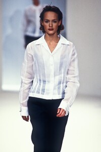 728197901_HerveLeger1994WomenRTW41.thumb.jpg.01fbc5a9911f6dde6c82269eaec5c2c4.jpg