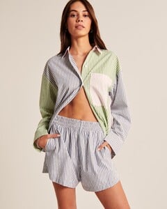 868052641_FlirtyPoplinShortsBlueStripeKIC_149-2255-1014-214_model1.thumb.jpg.69bd9bc44c8ffd446f518043ca291d37.jpg