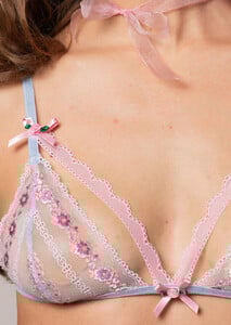 LEONESSA_Lingerie_Forget_Me_Not_Floral_Lace_Bralette_Floral_V-Shape_Thong_Light_Blue_Lingerie_Floral_Bralette_9_1024x1024.thumb.jpg.863290598c13fb9d961aa08af9fe7c73.jpg
