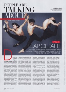 Leap_Feng_US_Vogue_May_2012_01.thumb.jpg.f0a294d2420f87cc663aa02df72741bc.jpg