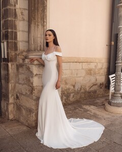 Lia-front-scaled.jpg