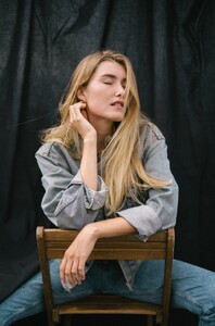 Oceane-6.thumb.jpg.2a800e292ee27fb2dd88b087371d86aa.jpg