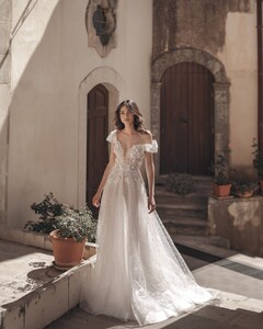 Rosana-front-scaled.jpg