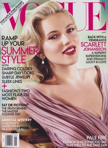 Testino_US_Vogue_May_2012_Cover.thumb.jpg.8721a90c48a74daccfe763868f37b61b.jpg