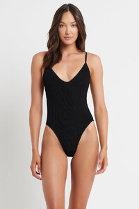 black-eco-bound-one-piece-elena-one-piece-eco-30070671605871_1000x1000.thumb.jpg.6ee6554cb0741757741621526111e0db.jpg