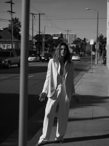 erin-wasson_rika-ss13_(16).thumb.jpg.49c6e34bed0f0426f861cda45a8f24f6.jpg