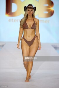 gettyimages-1409225805-2048x2048.thumb.jpg.546ba2dc6428e8cb1dd5671591b6b48f.jpg