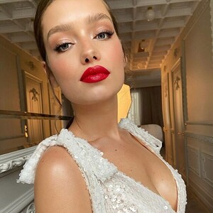 laurellefashion_121719090_277698803390362_4100667145358659395_n.jpg