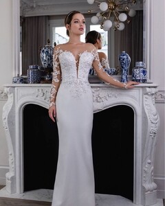laurellefashion_129771987_209639947355608_6750710363419368399_n.jpg