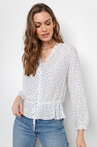 marti-whitewisteria1.jpg