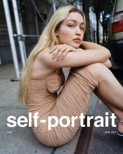 mrselfportrait_293570735_141497415183789_5327405533825342219_n.jpg