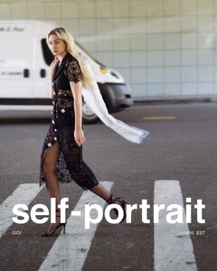 mrselfportrait_293647270_728048938308616_3835195049458426671_n.jpg