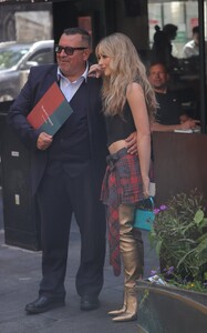 sabrina-22.jpg